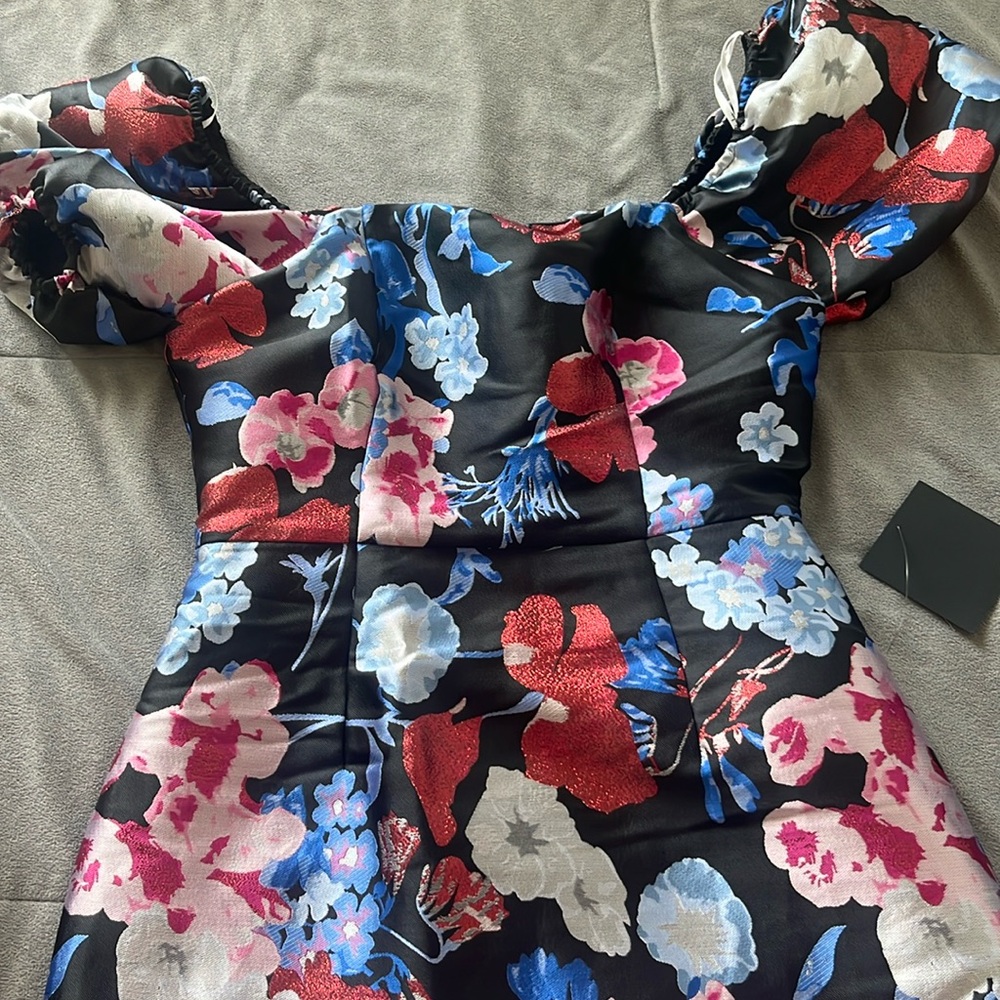 Puff sleeve Lulus dress